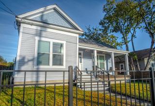 Prosperity Place Remodeled 3BR 2BA Near Downtown - 9