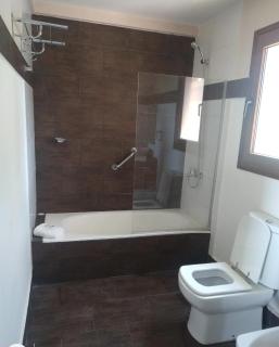excelente departamento 4 personas villa Dina huapi 2 ambientes amplios PB - Dina Huapi - 2
