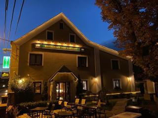 Hotel & Restaurant Pod Kaštany - Krupka - Marsov - 8