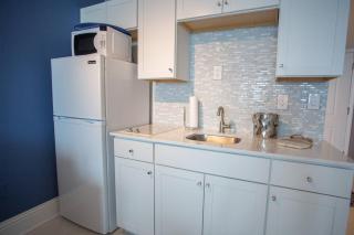 519 - Island Inn - 4