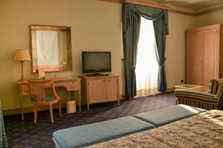 Hotel De La Ville - 6