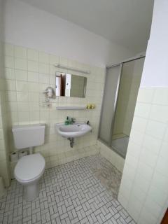 Hotel Seehaus - Horn-Bad Meinberg - 4
