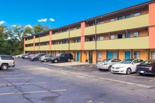 Rodeway Inn & Suites Monroeville-Pittsburgh - Monroeville - 9