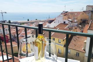 Alfama Stunning River and Historic City Views 2Bedrooms & 2Bathrooms AC Balcony 18th Century Building - 0