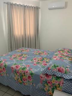Lindo apartamento em Canasvieiras a uma quadra do mar - próximo ao Trapiche dos Barcos Piratas - Florianópolis - 6