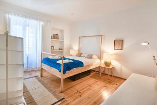 Spacious Bairro Alto Apartment With Courtyard, By TimeCooler - Lissabon - 8