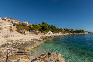 Apart sa Terasom 250m od Plaže,Parking,Wi Fi,Roštilj - Trogir - 1
