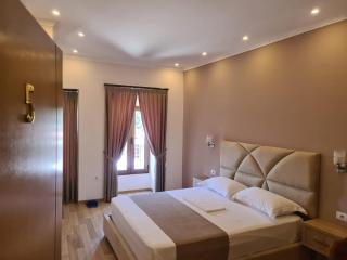 Villa Arben Elezi - Berat - 7