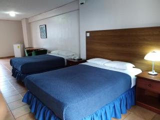 Hotel Tower House Suites - Panama-Stad - 8