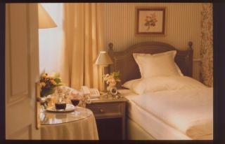 Unser kleines Hotel Café Göbel - Laubach - 7