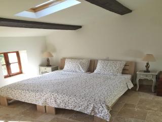 Beautiful holiday home with private pool - Ampus - 6