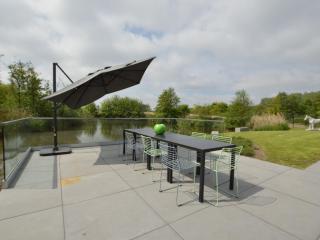 Lovely holiday home 'Walleken' with a pond - Eekhout - 4
