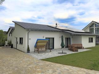 Holiday home with garden near Hammersee - Bodenwöhr - 0
