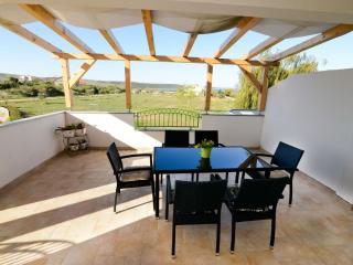 Apartment in Ljubac with Garden - Ljubač - 8