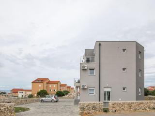 Scenic Apartment in Novalja near Zr e Beach - Novalja - 3