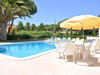 Spacious Villa in Vilamoura with Barbecue - Vilamoura - 5