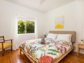 Nest I Pet Friendly I 2 Min Walk to Beach - Currarong - 6