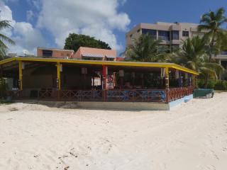 Ocean View Apartments - Bridgetown - 8