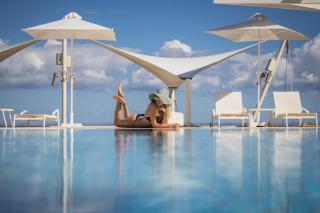 Akrogiali Beach Hotel Apartments - 9