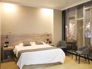 GreenTree Inn ShanDong ZaoZhuang TengZhou FuQian Road LongQuan Square Business Hotel - Tengzhou - 7