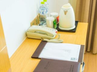 GreenTree Inn Linyi Pingyi County Local Town Express Hotel - Fei - 2