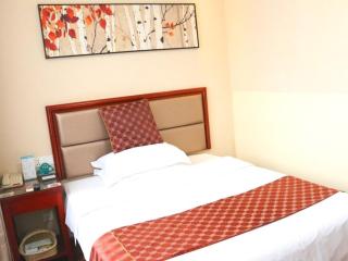 GreenTree Inn Shandong Jinan Pingyin Industrial Park Express Hotel - 9