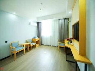 GreenTree Inn Wuxi Jiangyin Changjing Town Selected Hotel - Wuxi - 2