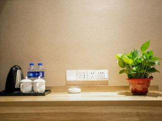 Shell Hefei Changjiang West Road Nangang Subway Station Hotel - Hefei - 3