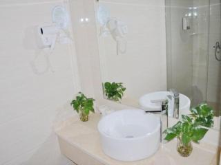 GreenTree Inn JiangSu YanCheng West Bus Station Business Hotel - Yancheng - 6