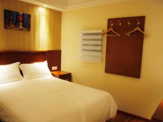 GreenTree Inn Anhui Chuzhou World Trade Plaza Longpan Express Hotel - Chuzhou - 8