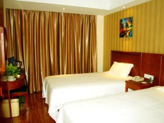 GreenTree Inn Anhui Chuzhou World Trade Plaza Longpan Express Hotel - Chuzhou - 6