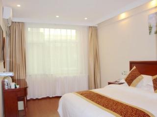 GreenTree Inn ShanDong JiNing ZouCheng ChangPingShan Road ChangPing Garden Express Hotel - 8