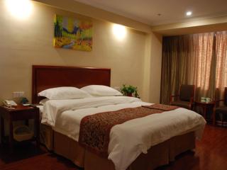 GreenTree Inn ShanDong WeiFang LinQu ZhanQian Road LuChuan Business Hotel - Linqu - 7