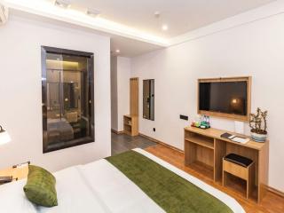 GreenTree Inn Dalian Airport New District Xinzhaizi Express Hotel - 2