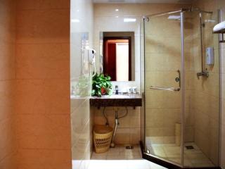 GreenTree Inn ShanDong WeiFang LinQu ZhanQian Road LuChuan Business Hotel - Linqu - 6
