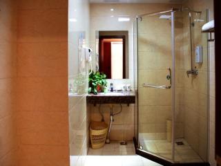 GreenTree Inn ShanDong WeiFang LinQu ZhanQian Road LuChuan Business Hotel - Linqu - 1