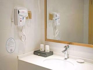 GreenTree Inn Jiangxi Yingtan Xinjiang Area Government No. 1 Middle Business Hotel - Yingtan - 2