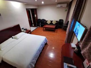 Greentree Inn Jiangsu Suzhou Kunshan Development Zone Penglang Xinxing Road Express Hotel - Taicang - 3