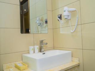 GreenTree Inn Suzhou Zhangjiagang City Jingang Town Express Hotel - Zhangjiagang - 1