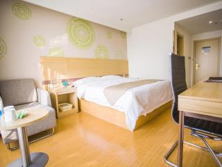 GreenTree Inn Jinan Jiyang Bus Station Express Hotel - 2