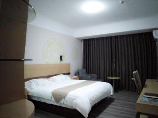 GreenTree Inn Ningde Bus Station Business Hotel - 4