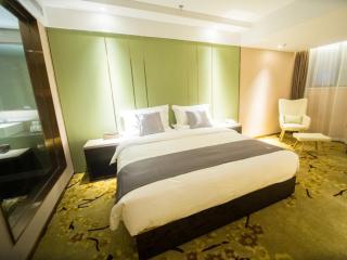 GreenTree Eastern Jingde Town Railway Station Hotel - 3