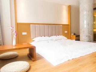 GreenTree Inn JiangSu Taizhou Taixing Middle Guoqing Road Business Hotel - Taixing - 9
