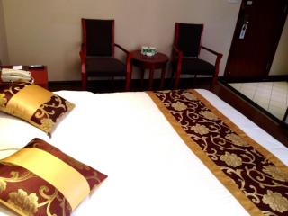GreenTree Inn Xinjiang Bole Wanxianghui Express Hotel - 5