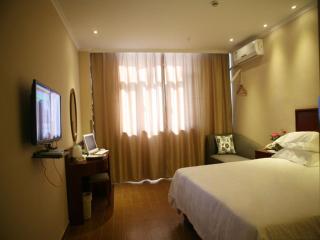 GreenTree Inn Xinjiang Tulufan North Xihuan Road Express Hotel - 2