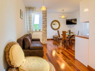 Apartment in Murter with swimming pool - Murter - 9