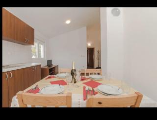 Marin Apartments - Biograd na Moru - 0