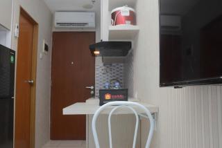 Beautiful and Relaxing Studio Tifolia Apartment By Travelio - Jakarta - 8