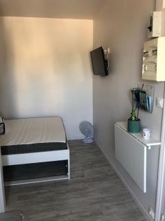 Joli studio meublé proche de la plage - 1