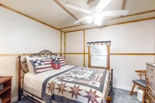 Catfish Cottage B - Eagle River - 3